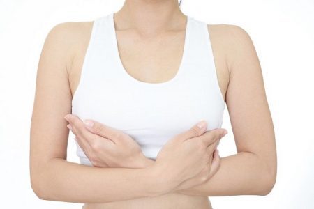 Bầu ngực bị sa trễ là một trong những nguyên nhân làm cho các chị em mất đi sự tự tin